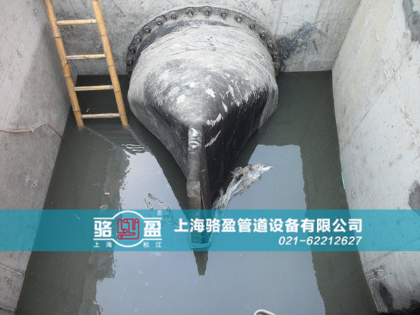 四川省自貢市富順縣法蘭式<a href=http://m.xbkjo.com/ target=_blank class=infotextkey><a href=http://m.xbkjo.com target=_blank class=infotextkey>鴨嘴閥</a></a>安裝現場